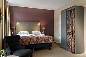 Best Western Plus Edward Hotel
