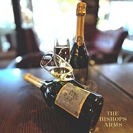 Hotel Bishops Arms Mora