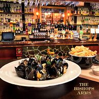 Hotel Bishops Arms Mora