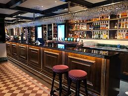 Hotel Bishops Arms Mora