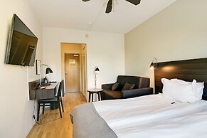 First Hotel Brommaplan