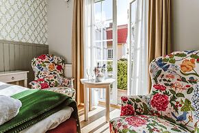Ronnums Herrgård - Collection by Ligula