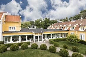 Ronnums Herrgård - Collection by Ligula