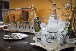 Senator Parque Central Hotel