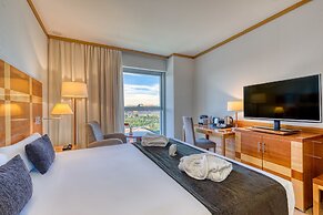 Senator Parque Central Hotel