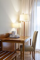 Senator Parque Central Hotel