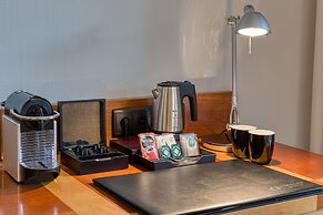 Senator Parque Central Hotel