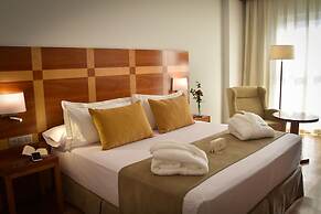 Senator Parque Central Hotel