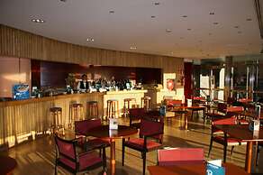 Senator Parque Central Hotel