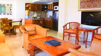 Club Bali Family Suites @Legian Beach