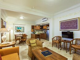 Club Bali Family Suites @Legian Beach