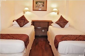 Club Bali Family Suites @Legian Beach