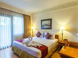 Club Bali Family Suites @Legian Beach