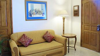 Club Bali Family Suites @Legian Beach