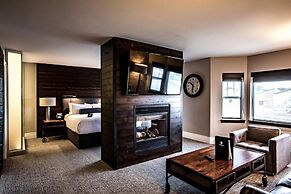 Ironworks Hotel