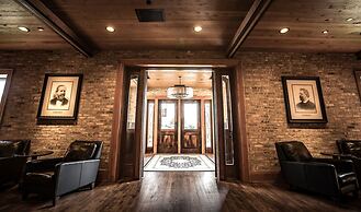 Ironworks Hotel