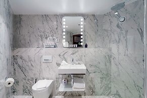 Berns, Historical Boutique Hotel & House of Entertainment since 1863