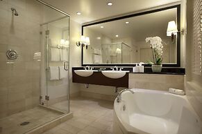 Casa Madrona Hotel & Spa
