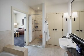 Casa Madrona Hotel & Spa