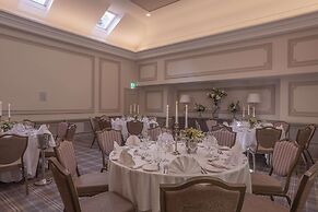 Oatlands Park Hotel