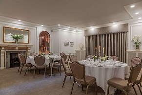 Oatlands Park Hotel