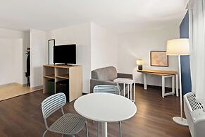 Spark by Hilton Wichita East