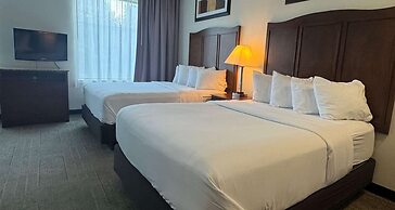 Best Western Plus Hannaford Inn & Suites