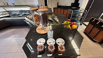 B&B HOTEL Mons Centre