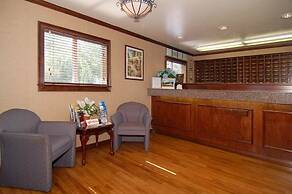 Suburban Studios Lakeland North I-4