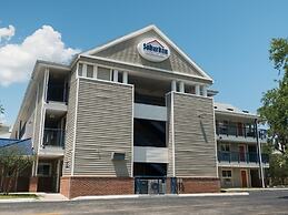 Suburban Studios Lakeland North I-4