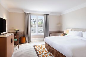 InterContinental Chantilly Chateau Mont Royal by IHG