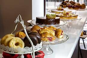 Eurostars Puerta Real Hotel