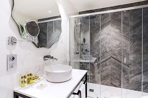 Eurostars Puerta Real Hotel