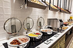 Eurostars Puerta Real Hotel