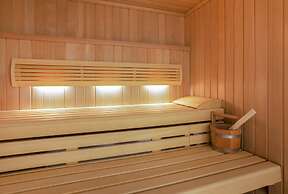 Eurostars Puerta Real Hotel