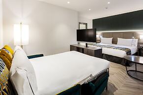 Eurostars Puerta Real Hotel