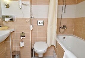 Don Plaza Congress Hotel