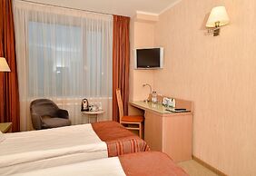 Don Plaza Congress Hotel