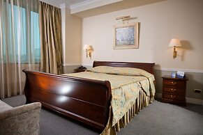 Don Plaza Congress Hotel