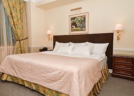 Don Plaza Congress Hotel