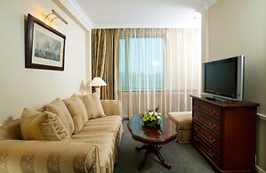 Don Plaza Congress Hotel