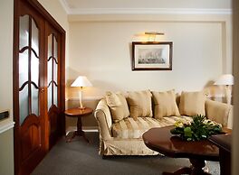 Don Plaza Congress Hotel