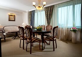 Don Plaza Congress Hotel