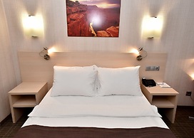 Don Plaza Congress Hotel