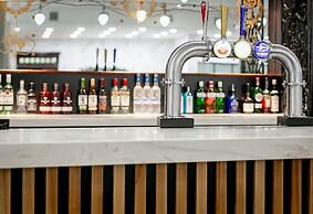 Cedar Court Bradford