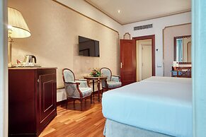 Hotel Roger de Lluria Barcelona