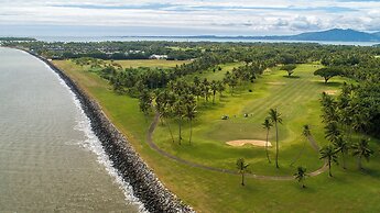 Sheraton Denarau Villas