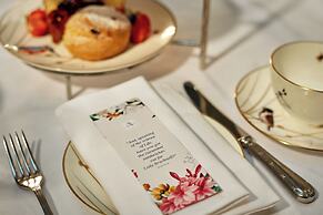 The College Green Hotel Dublin, Autograph Collection