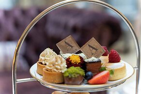 The College Green Hotel Dublin, Autograph Collection