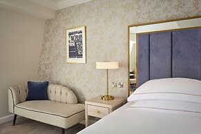 The College Green Hotel Dublin, Autograph Collection